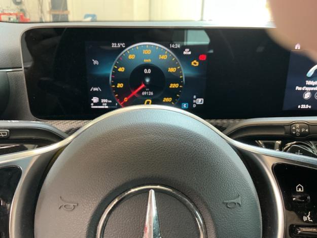 MERCEDES-BENZ CLA CLA 180