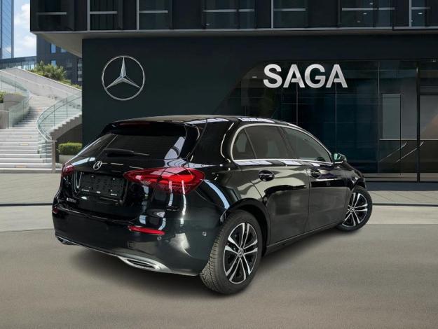 MERCEDES-BENZ A 180 d Luxury Line Facelift  