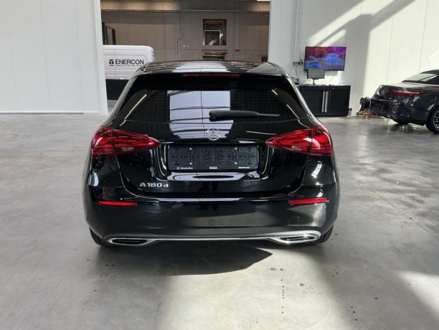 MERCEDES-BENZ A 180 d Luxury Line Facelift  