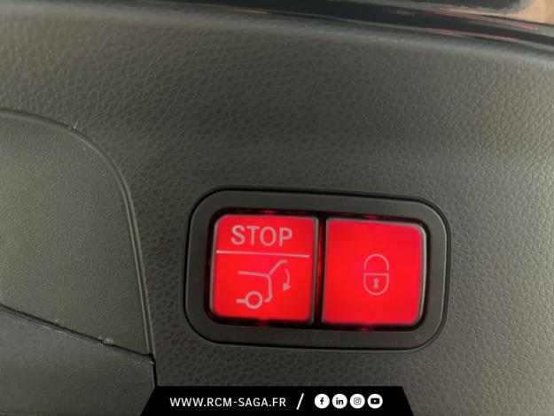 MERCEDES-BENZ GLC Coupé 300 de 194+122ch AMG Line 4Matic 9G-Tronic  