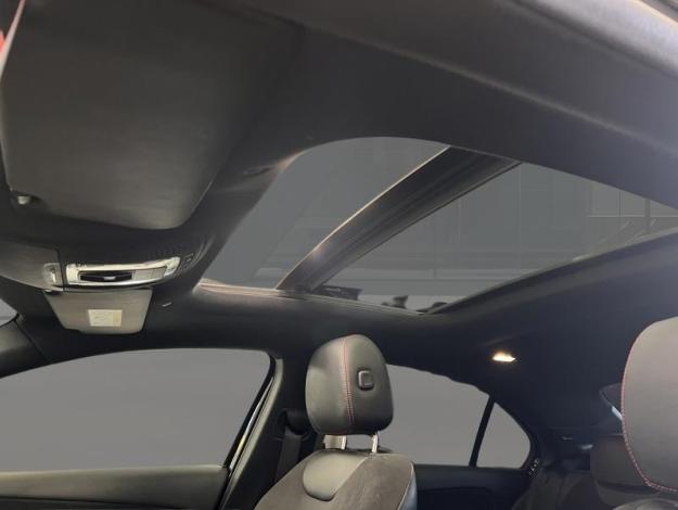 MERCEDES-BENZ A 180 d AMG Line  