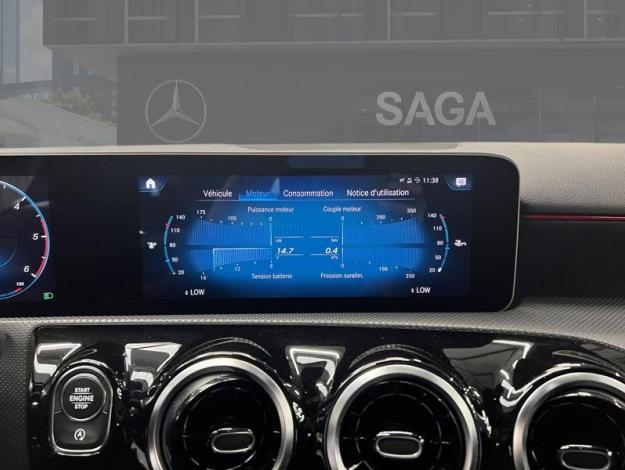 MERCEDES-BENZ A 180 d AMG Line  