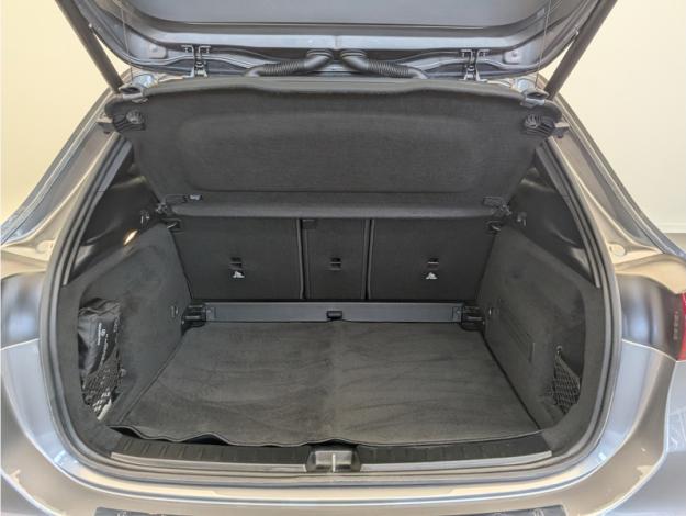 MERCEDES-BENZ GLA 200 d AMG Line  GLA 200 d AMG Line