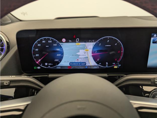 MERCEDES-BENZ GLA 200 d AMG Line  GLA 200 d AMG Line