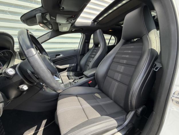 MERCEDES-BENZ GLA 220 d Sensation Urban 