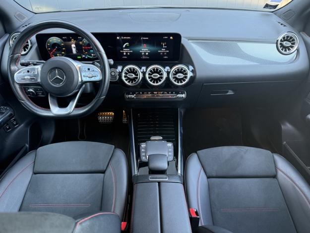 MERCEDES-BENZ Classe B 250 e AMG Line  
