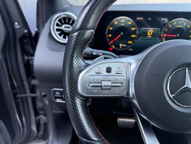 MERCEDES-BENZ Classe B 250 e AMG Line  