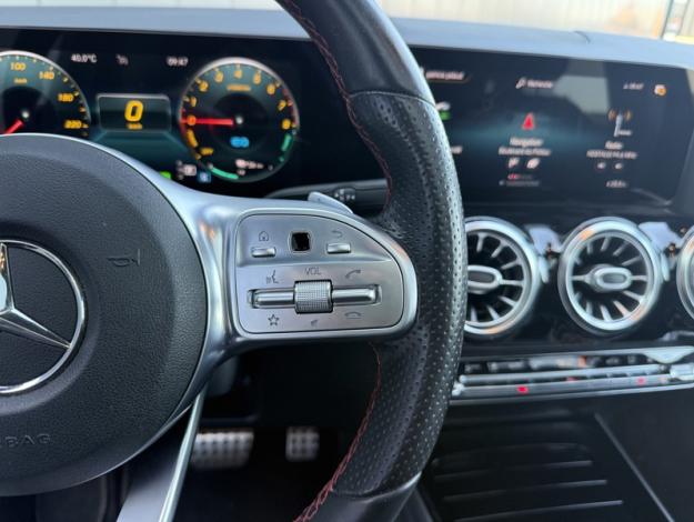 MERCEDES-BENZ Classe B 250 e AMG Line  