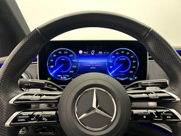 MERCEDES-BENZ EQE 350 AMG Line  