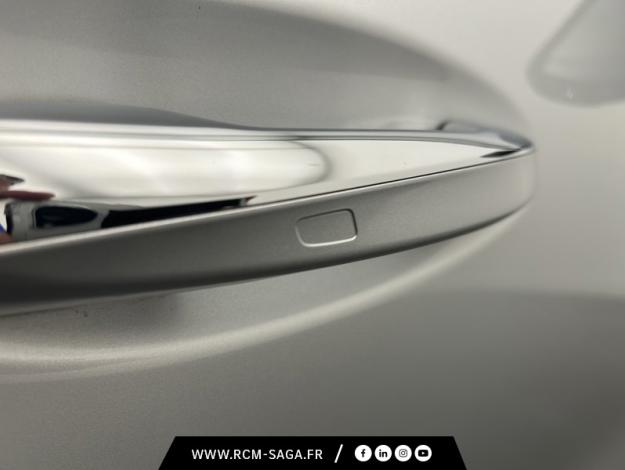 MERCEDES-BENZ GLA 200 d AMG Line  