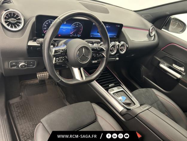MERCEDES-BENZ GLA 200 d AMG Line  