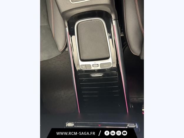 MERCEDES-BENZ GLA 200 d AMG Line  