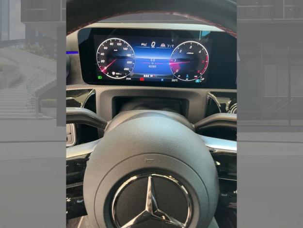 MERCEDES-BENZ A 180 d AMG Line  