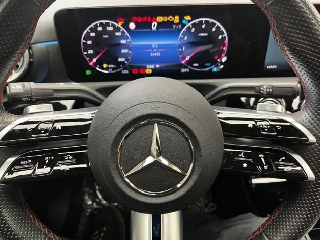 MERCEDES-BENZ Classe A 180 Berline AMG Line  