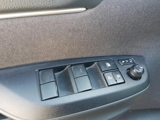TOYOTA Yaris Cross 1.5 HYBRID 116H DESIGN AUTO  
