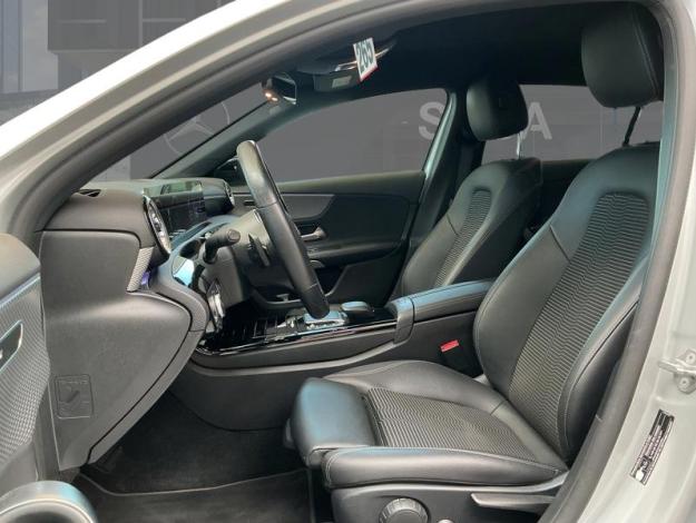 MERCEDES-BENZ A 250 e  Progressive  