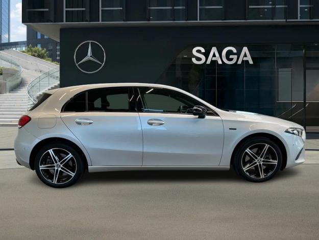 MERCEDES-BENZ A 250 e  Progressive  