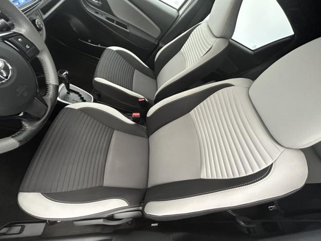 TOYOTA Yaris 1.5 VVT-I 100H Collection  