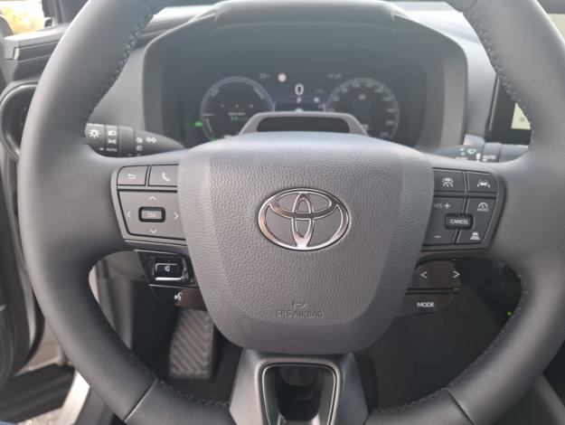 TOYOTA C-HR C HR HYBRIDE 140 GRAPHIC MY26  C HR HYBRIDE 140 GRAPHIC MY26