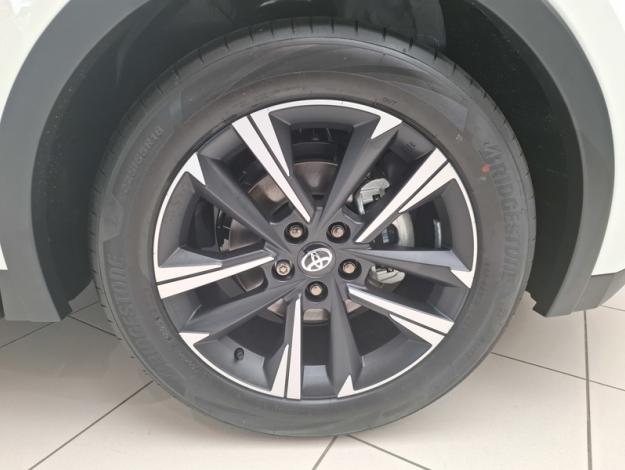 TOYOTA C-HR 1.8 Hybride 140 Graphic  C HR HYBRIDE NG HYBRIDE 140 GRAPHIC MY26