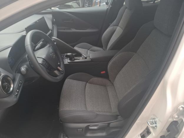 TOYOTA C-HR 1.8 Hybride 140 Graphic  C HR HYBRIDE NG HYBRIDE 140 GRAPHIC MY26