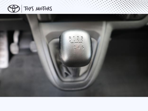 TOYOTA Proace Combi 2.0L 140 D-4D Dynamic Long 9 places  PROACE VERSO 2.0L D 4D 140 COMBI 