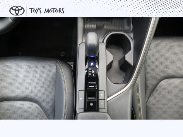 TOYOTA C-HR 2.0 Hybride 200ch Collection Premiere  