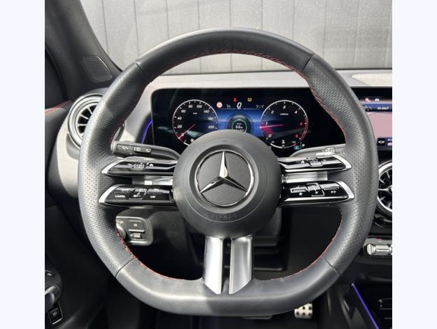 MERCEDES-BENZ GLB 200 d AMG Line  GLB 200 d AMG Line