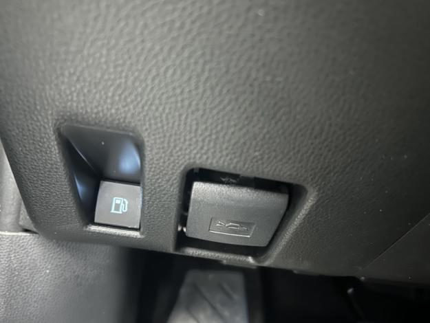 TOYOTA RAV4 2WD 218ch Dynamic  