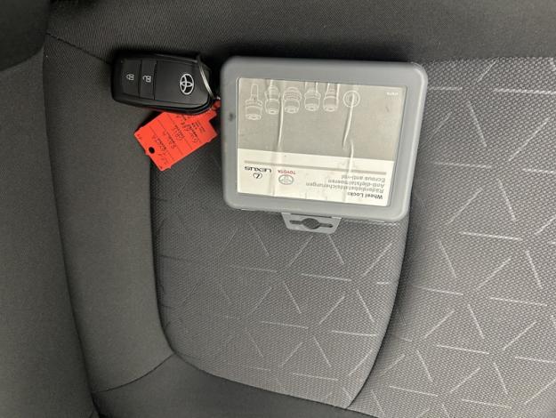 TOYOTA RAV4 2WD 218ch Dynamic  