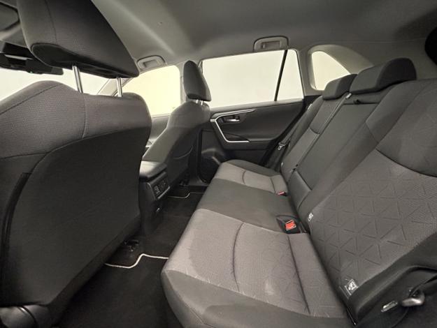 TOYOTA RAV4 2WD 218ch Dynamic  