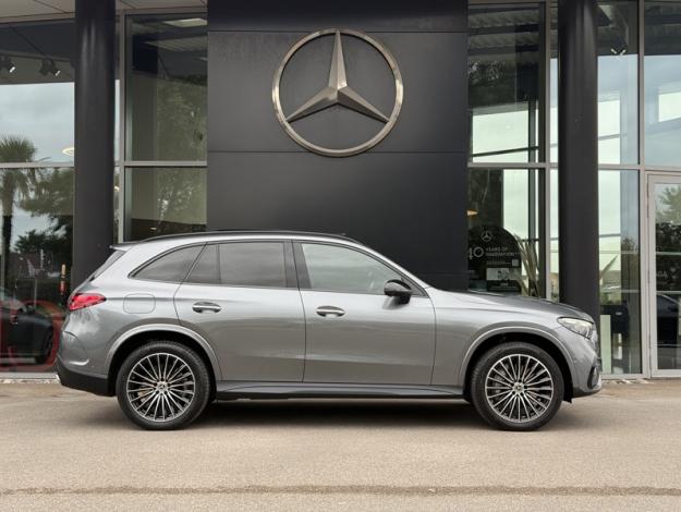 MERCEDES-BENZ GLC SUV GLC 300 de 4MATIC AMG Line  