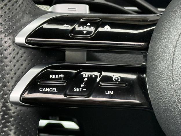 MERCEDES-BENZ GLC SUV GLC 300 de 4MATIC AMG Line  