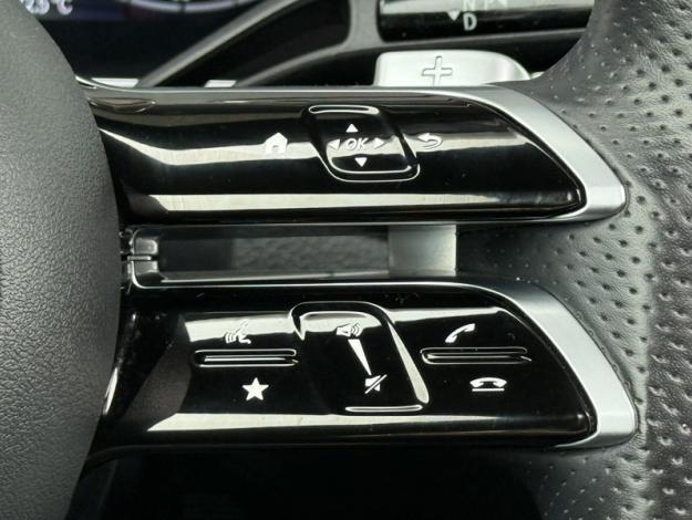 MERCEDES-BENZ GLC SUV GLC 300 de 4MATIC AMG Line  
