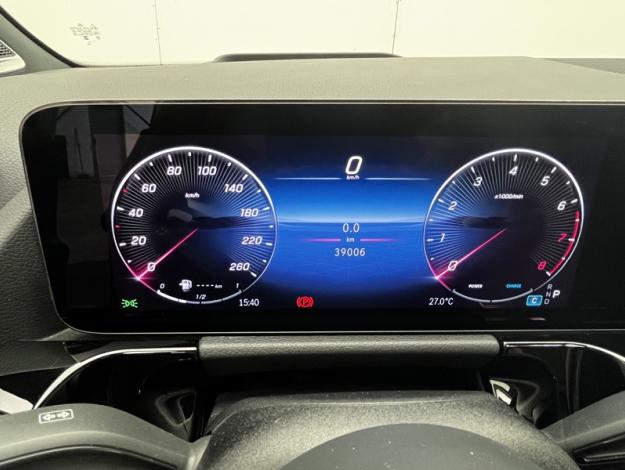 MERCEDES-BENZ GLA 200 AMG Line  GLA 200 AMG Line