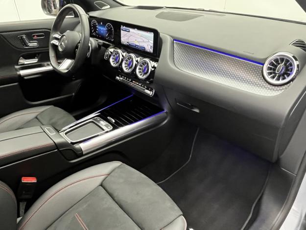 MERCEDES-BENZ GLA 200 AMG Line  GLA 200 AMG Line