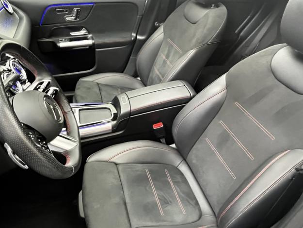 MERCEDES-BENZ GLA 200 AMG Line  GLA 200 AMG Line
