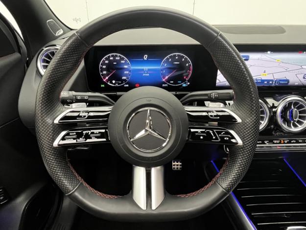 MERCEDES-BENZ GLA 200 AMG Line  GLA 200 AMG Line