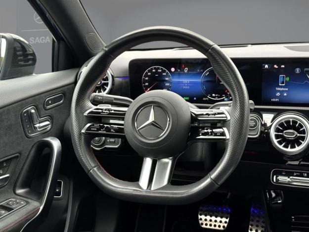 MERCEDES-BENZ A-Klasse A 250 e Berline AMG Line