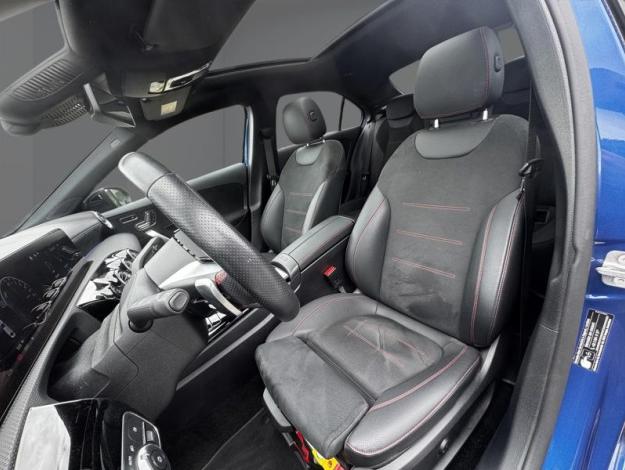 MERCEDES-BENZ A-Klasse A 250 e Berline AMG Line
