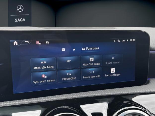 MERCEDES-BENZ A-Klasse A 250 e Berline AMG Line