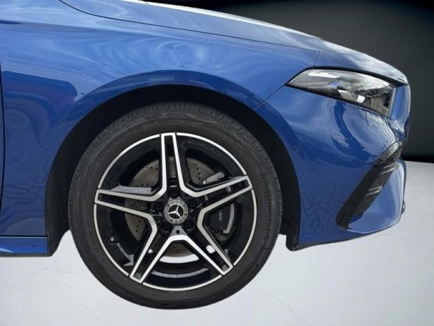 MERCEDES-BENZ A-Klasse A 250 e Berline AMG Line