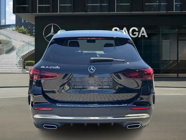 MERCEDES-BENZ GLA-Klasse GLA 250 e AMG Line