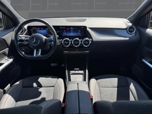 MERCEDES-BENZ GLA-Klasse GLA 250 e AMG Line