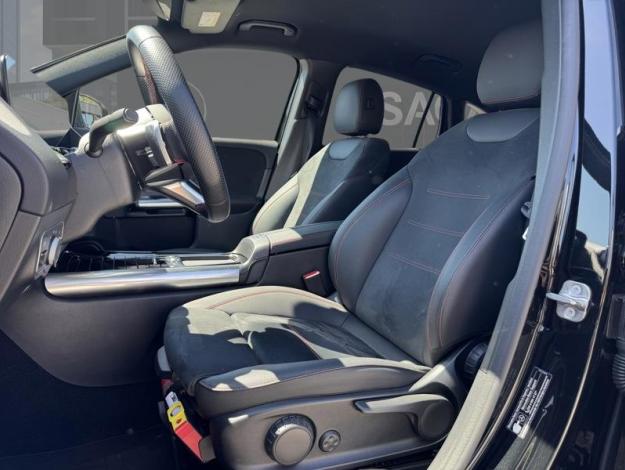 MERCEDES-BENZ GLA-Klasse GLA 250 e AMG Line