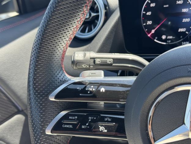MERCEDES-BENZ GLA-Klasse GLA 250 e AMG Line