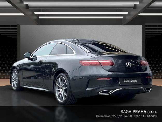 MERCEDES-BENZ E-Třída E 220 d 4MATIC kupé AMG Line (3/19)