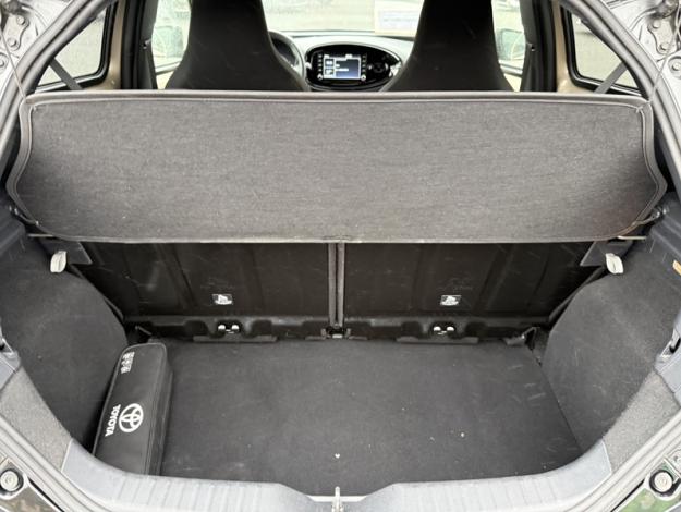 TOYOTA Aygo X 1.0 VVT-i 72 Design  Zen