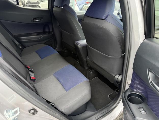TOYOTA C-HR 1.8 HYBRIDE 122 GRAPHIC  Premium
