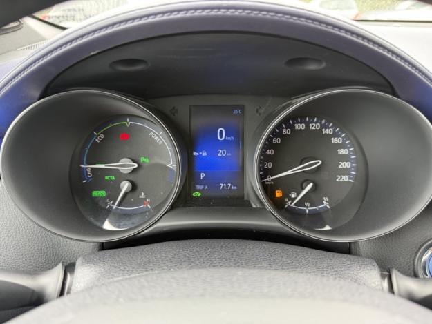 TOYOTA C-HR 1.8 HYBRIDE 122 GRAPHIC  Premium